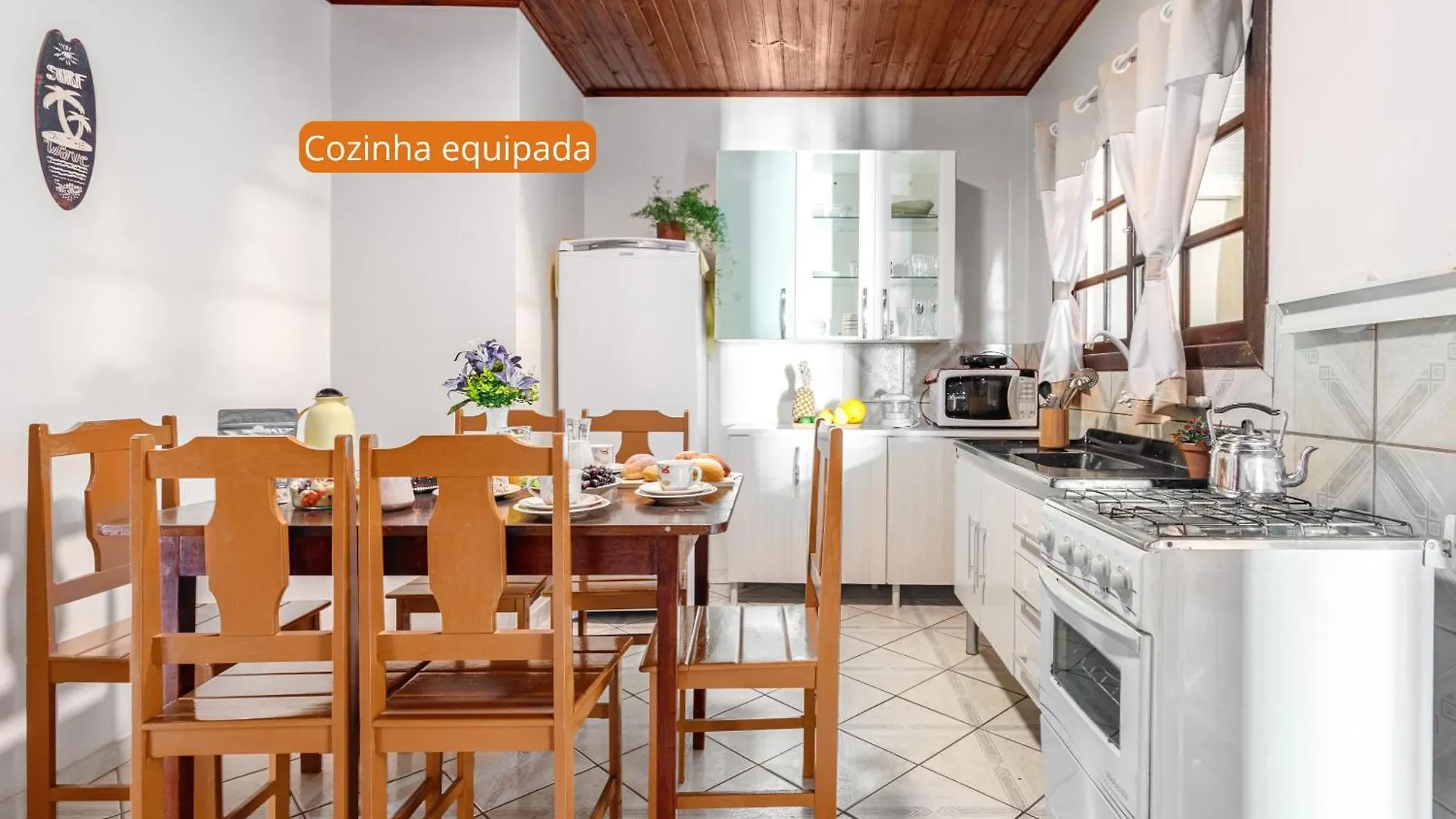 Residencial Correia Hotel Garopaba Gæstehus
