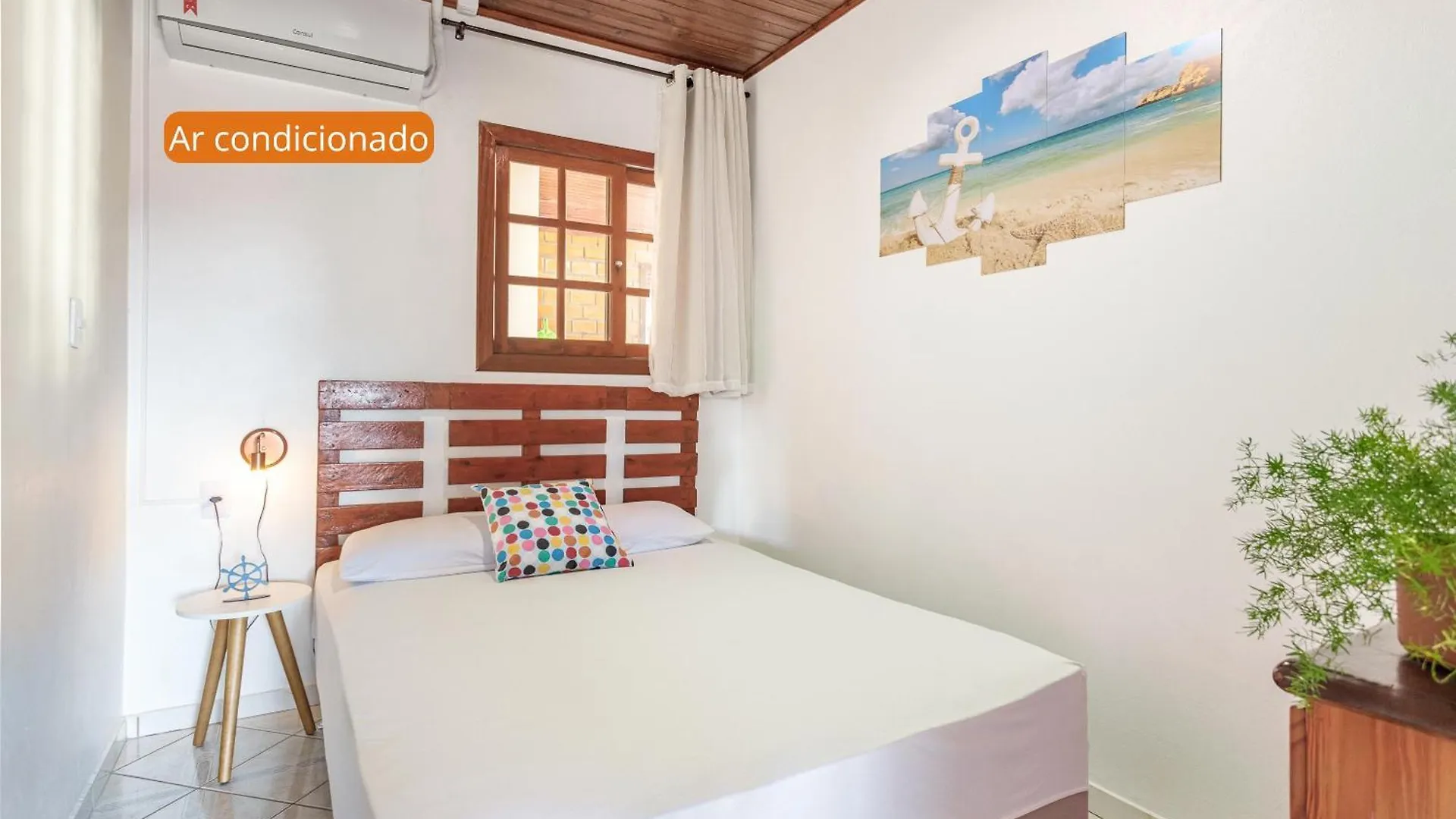 Residencial Correia Hotel Garopaba Gæstehus