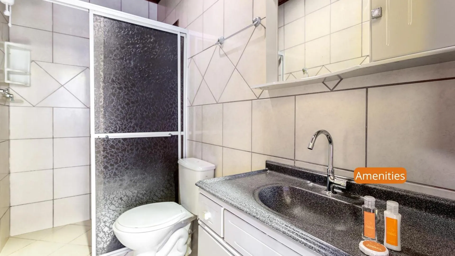 Residencial Correia Hotel Garopaba